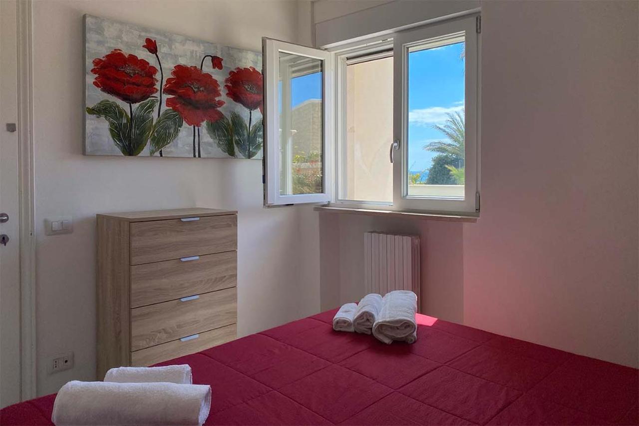 Bluebay Residence Resort Tarente Buitenkant foto