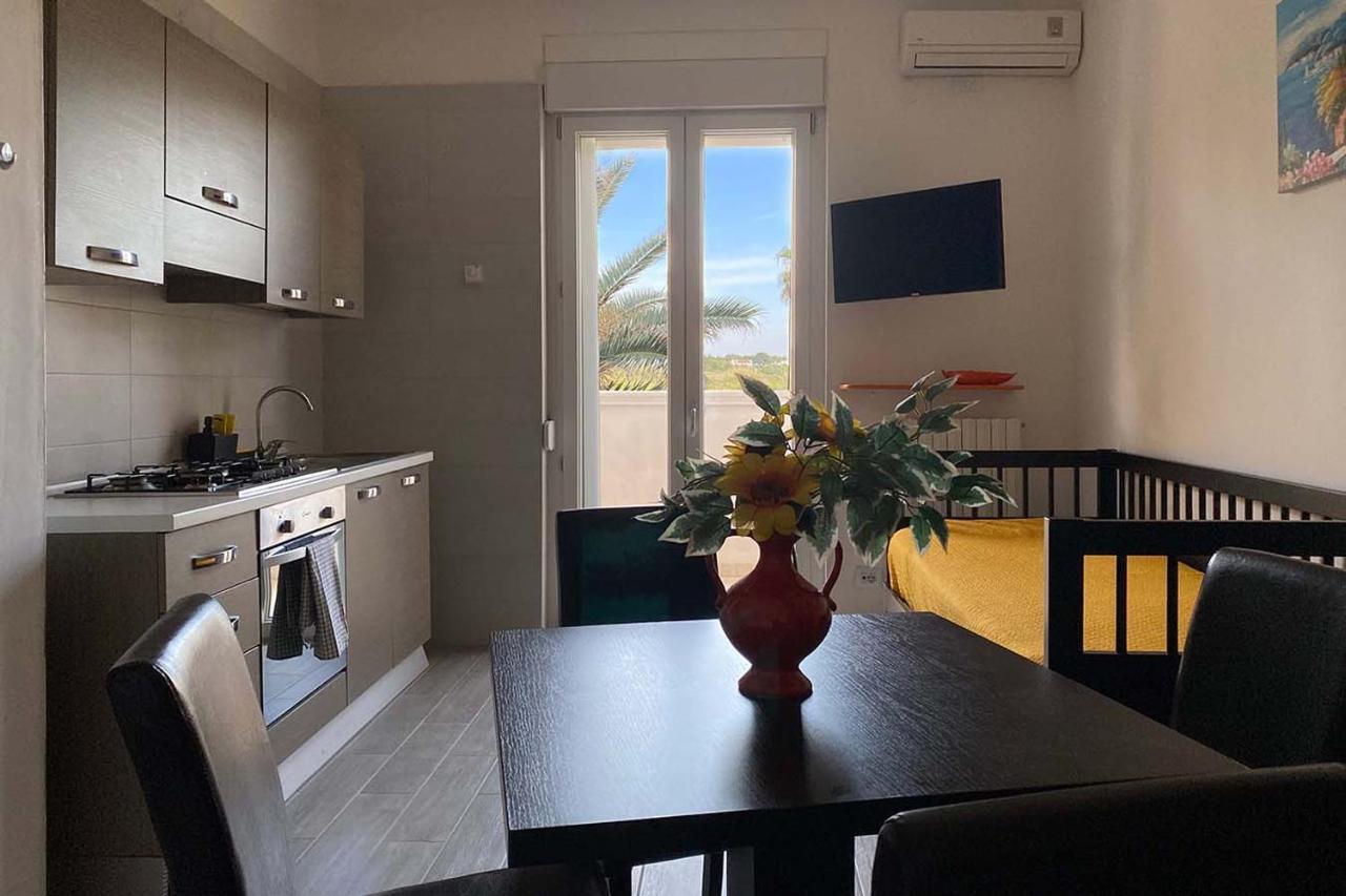 Bluebay Residence Resort Tarente Buitenkant foto