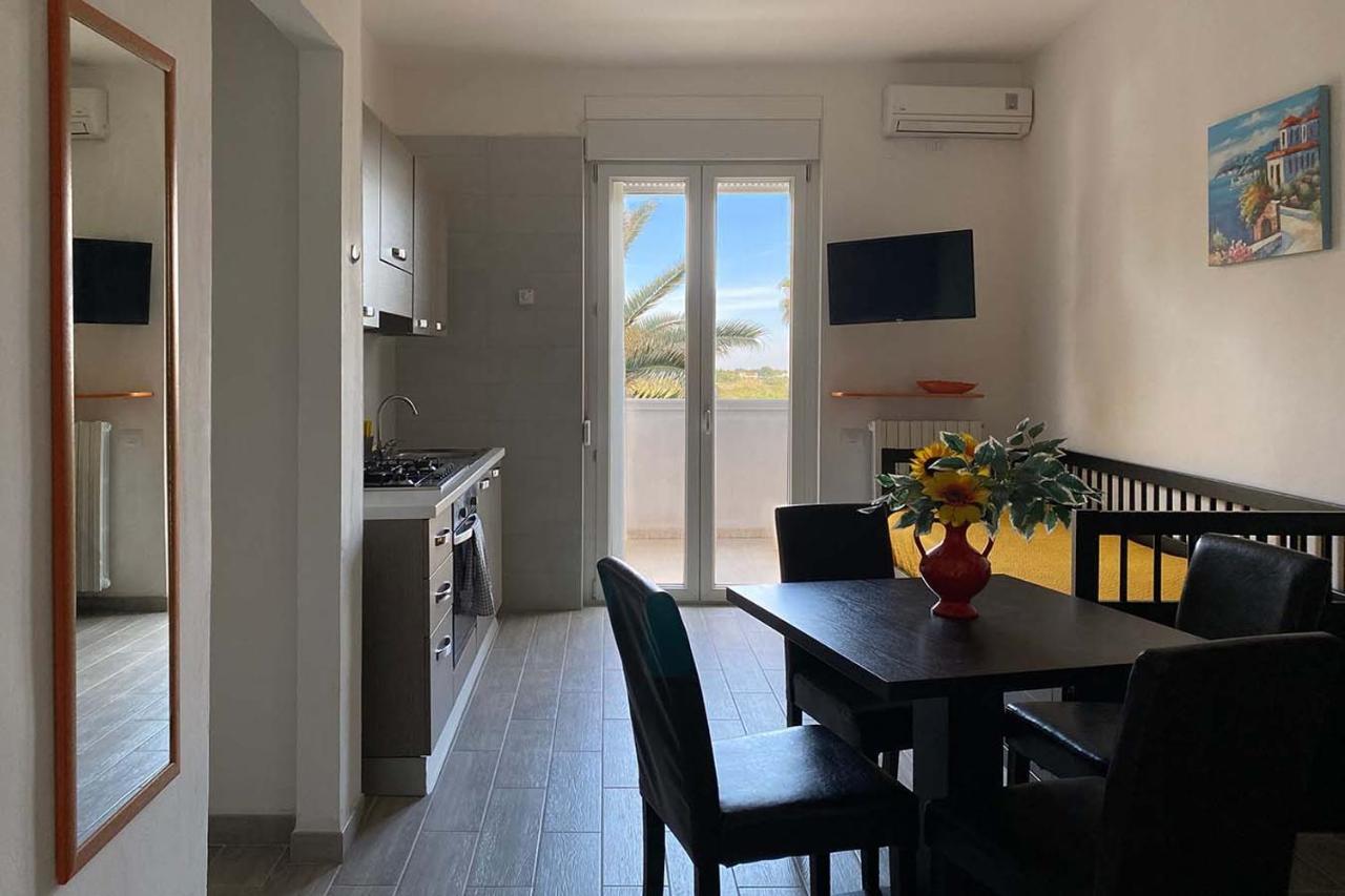 Bluebay Residence Resort Tarente Buitenkant foto