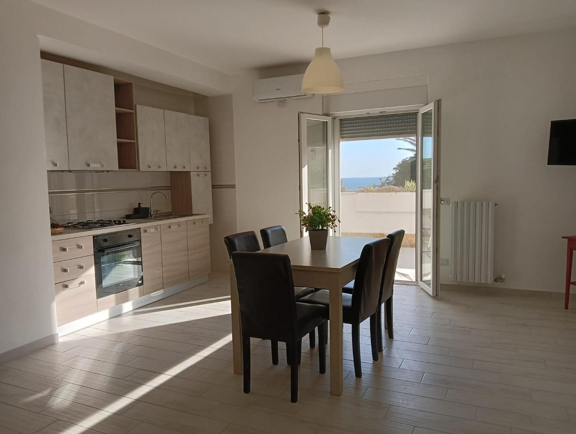 Bluebay Residence Resort Tarente Buitenkant foto