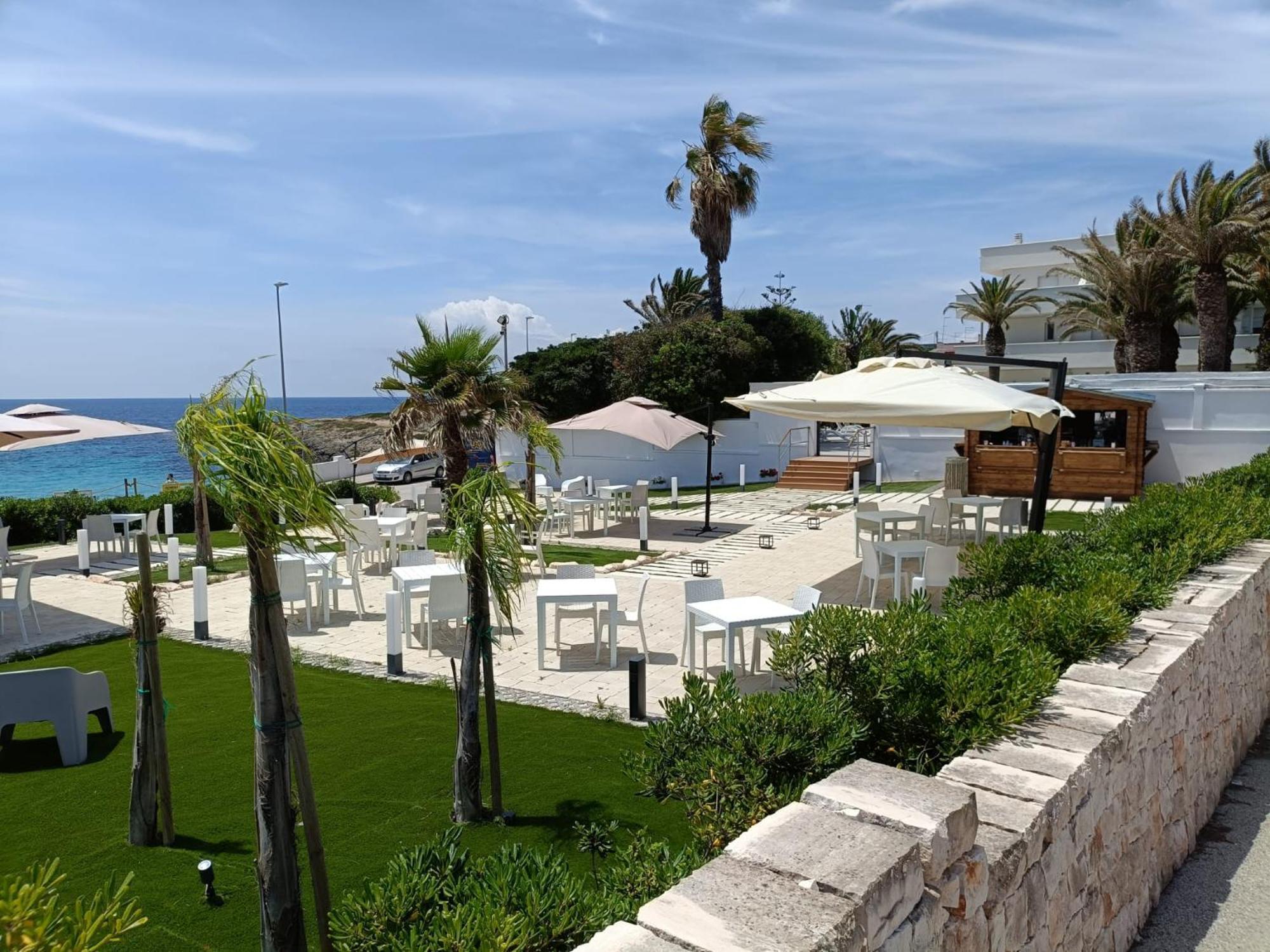 Bluebay Residence Resort Tarente Buitenkant foto